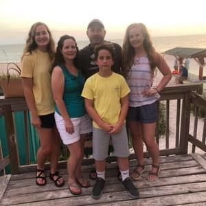 Meet your Posher, Sharon